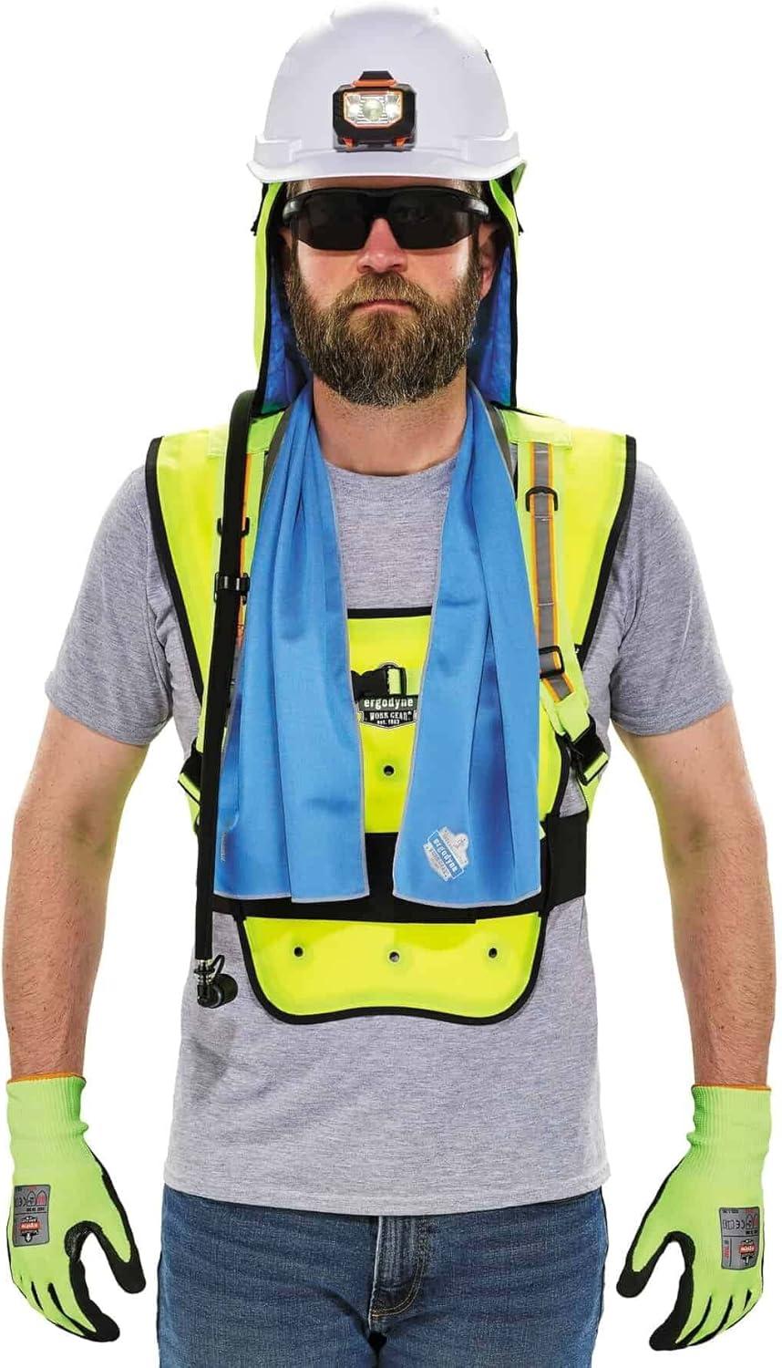 imageEvaporative Cooling Vest Wearer Stays Cool and Dry Breathable Comfort Pull Over Design Ergodyne ChillIts 6687LargeXLarge